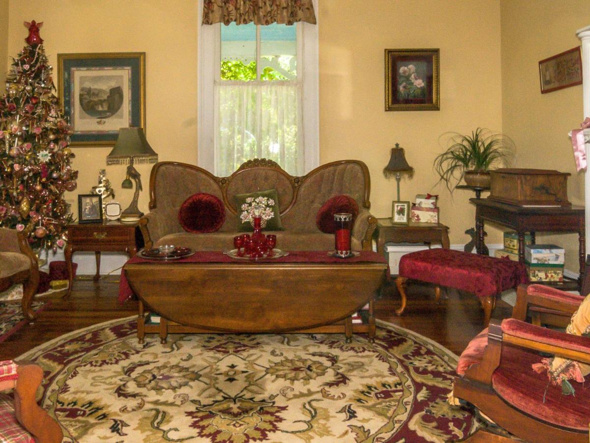 Bed and Breakfast Holly House Of Hamilton Esterno foto